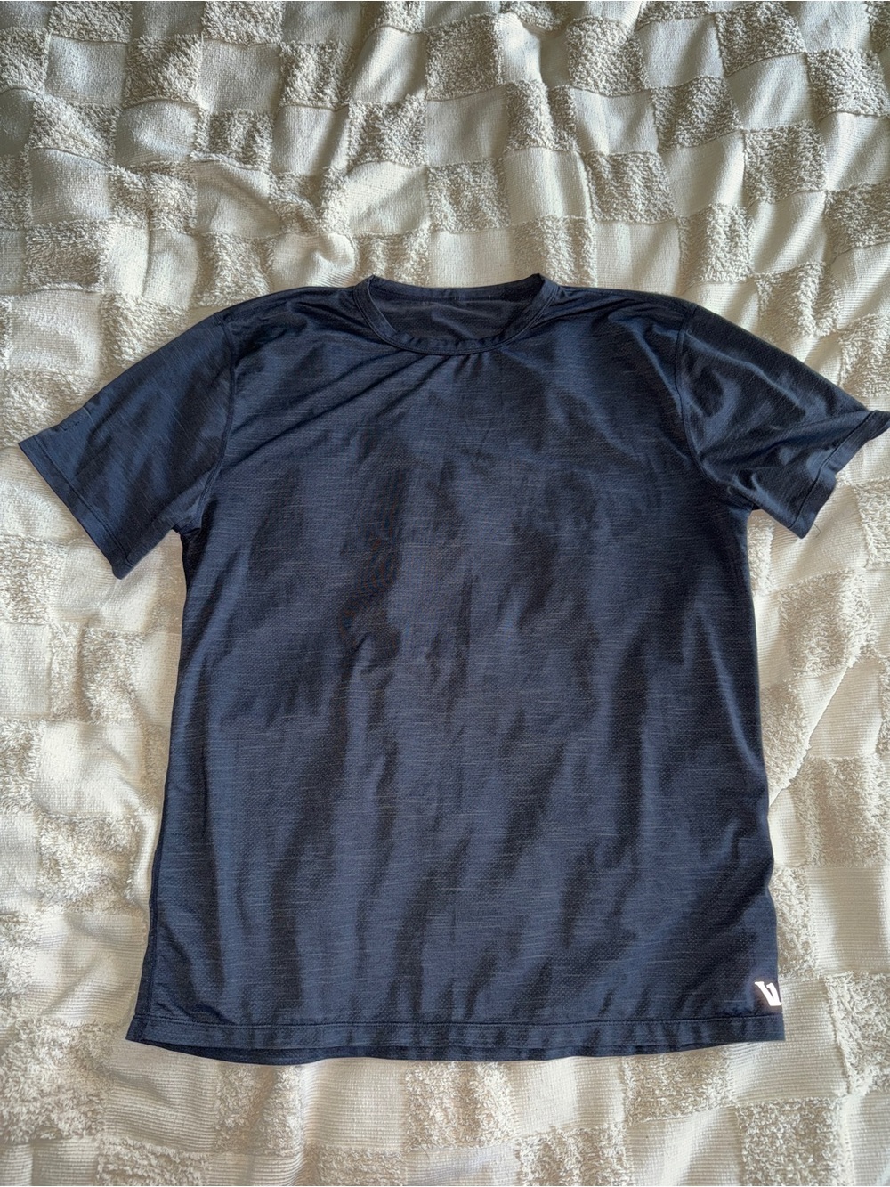 NWOT Vuori Zephyr Tee size L